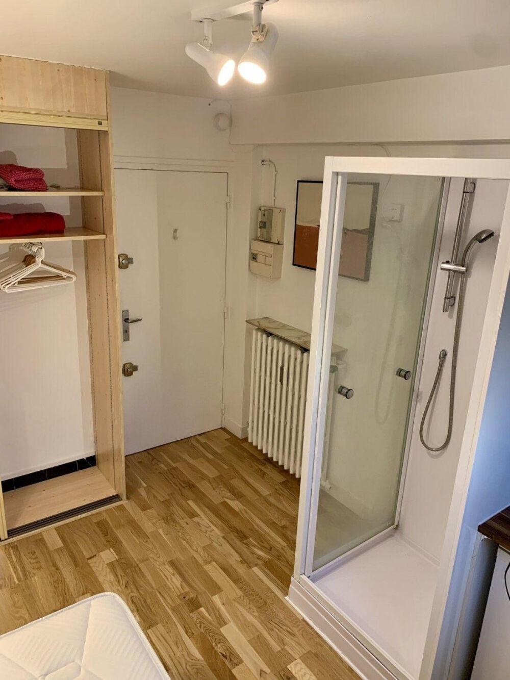Location Appartement Studio meublé en souplex de 10m² refait à neuf Vincennes