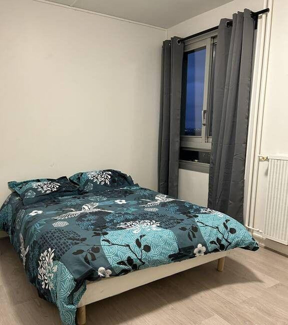 Location Appartement Beau 3P meublé 57m² avec balcon Courbevoie