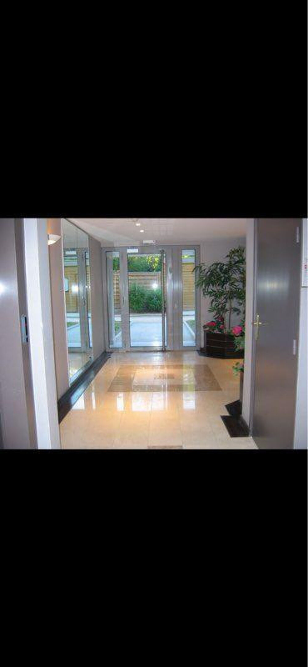 Location Appartement T2 meublé point du jour avec piscine Lyon 5