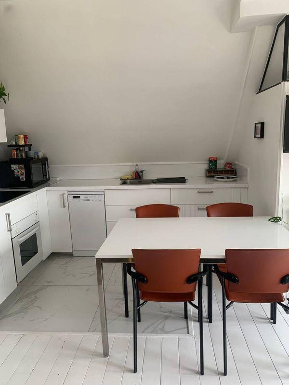 Location Appartement Charmant appartement meublé – Vue dégagée Paris 17