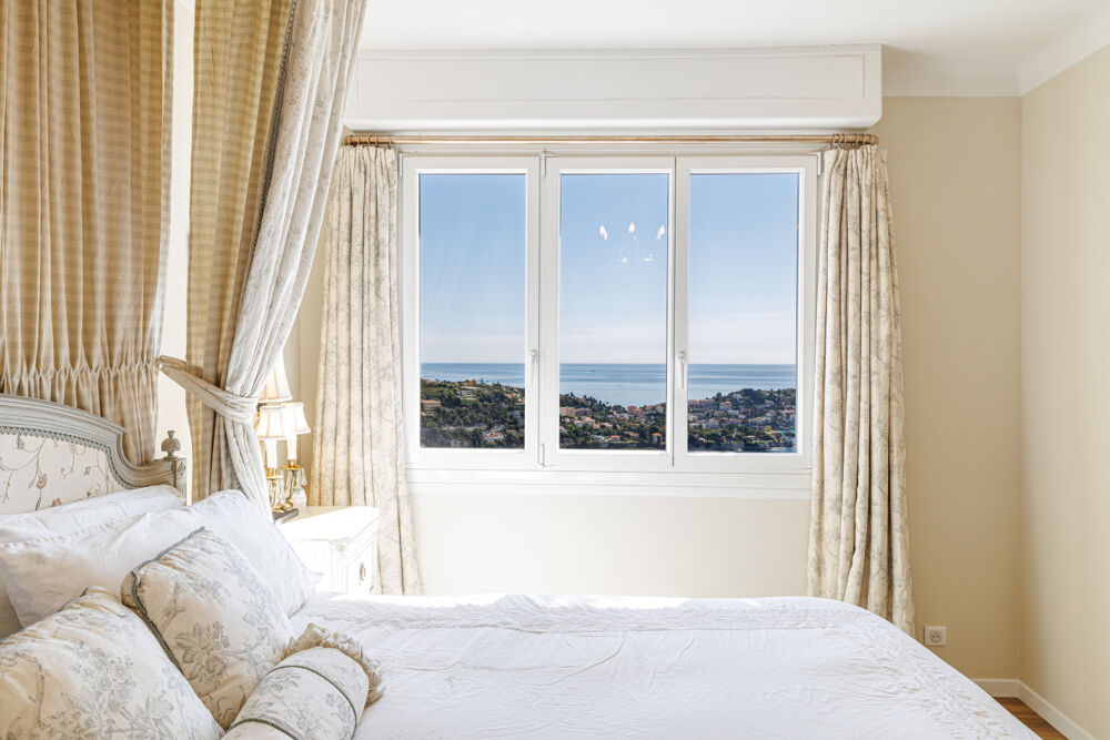 � vendre  Appartement Villefranche-sur-Mer (06230)