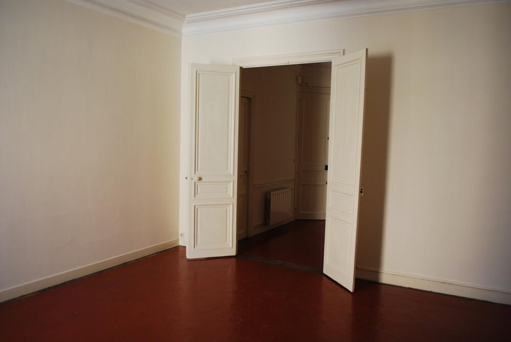 Location Appartement Grand Appartement Haussmannien de plus de 200m2 Marseille 4