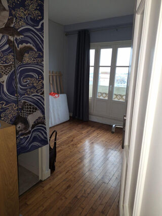  Appartement à louer 2 pièces 31 m²