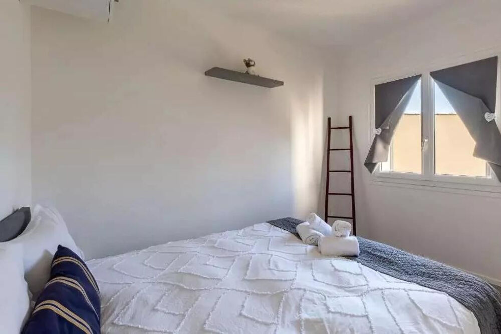 Location Appartement Beau 2P entièrement rénové et meublé 33m² au calme Cannes-la-bocca