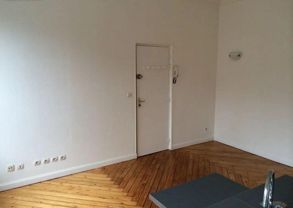 Location Appartement Beau studio 21m² lumineux place du Vieux Marché Rouen