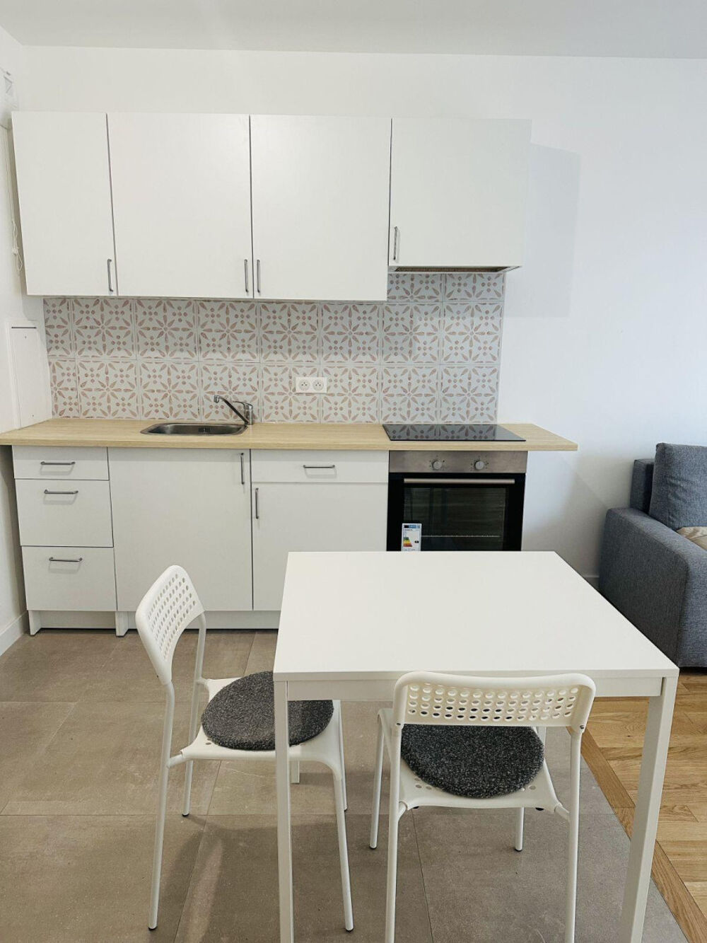 Location Appartement T2 Meublé avec Balcon et Parking Colombes
