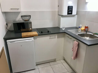  Appartement à louer 1 pièce 32 m²