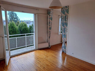  Appartement à louer 2 pièces 53 m²