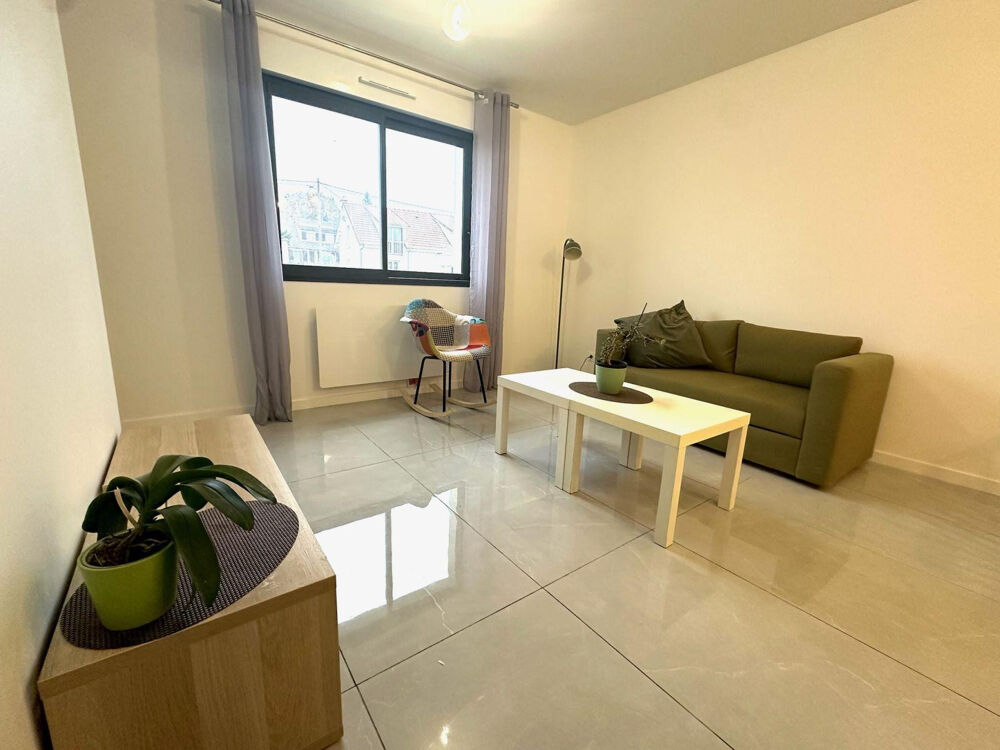 Location Appartement Beau 2 pièces meublé Et recent Saintry-sur-seine
