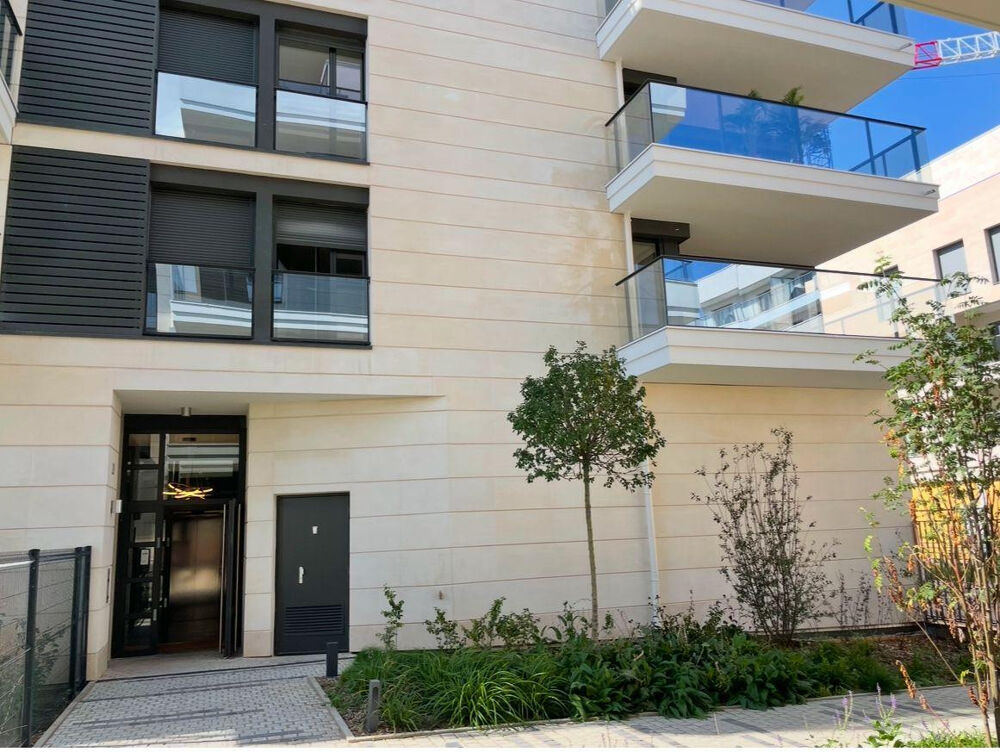 Location Appartement Studio proche RER A dans quartier agréable Saint-maur-des-fossés