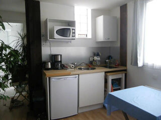  Appartement à louer 1 pièce 28 m²