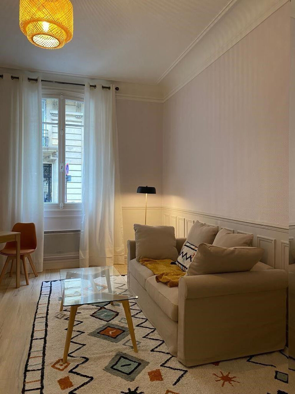 Location Appartement Beau studio meublé 20m² proche Trocadéro Paris 16