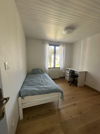  Maison à louer 5 pièces 142 m²