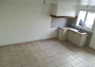  Maison � louer 3 pi�ces 80 m� Aigrefeuille-sur-maine