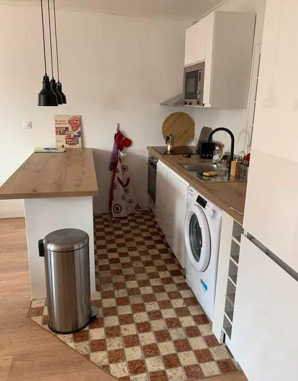 Location Appartement Superbe T2 meublé 50m² lumineux et refait à neuf Saint-denis