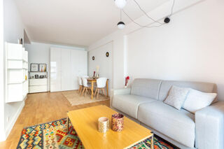  Appartement à louer 2 pièces 50 m²