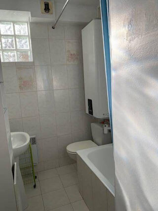  Appartement à louer 2 pièces 35 m²