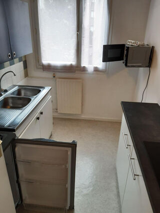  Appartement à louer 2 pièces 45 m²
