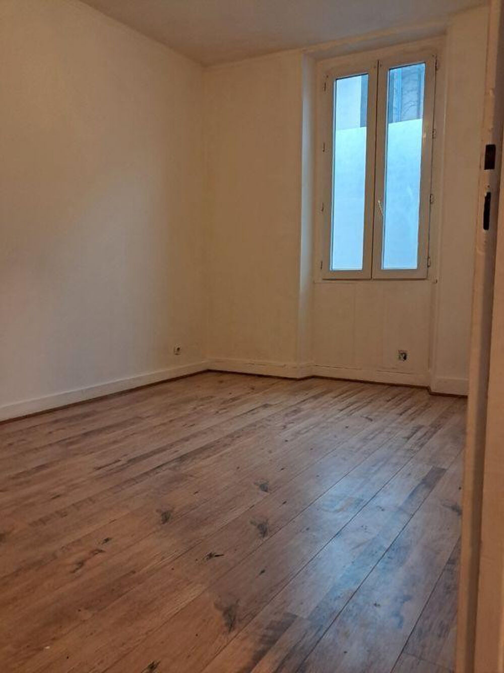 Location Appartement Beau 2P meublé 48m² avec terrasse 20m² Grenoble