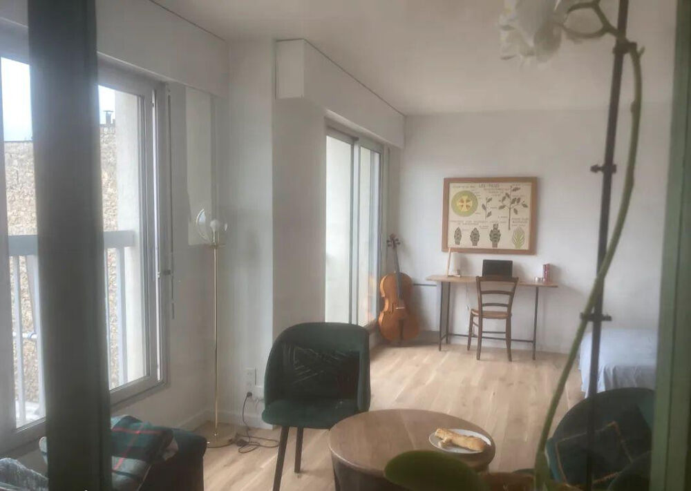 Location Appartement Beau studio 39M2 Meublé ALIGRE CALME ET LUMINEUX Paris 12