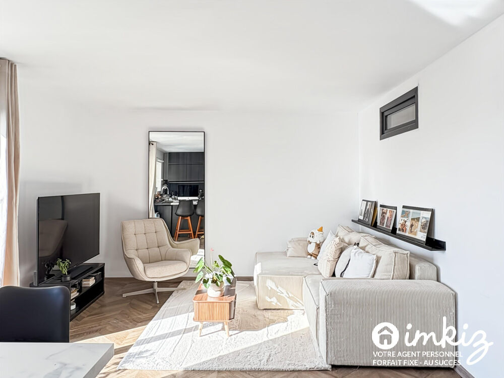 Vente Appartement T3  dernier étage avec deux extérieurs Colombes