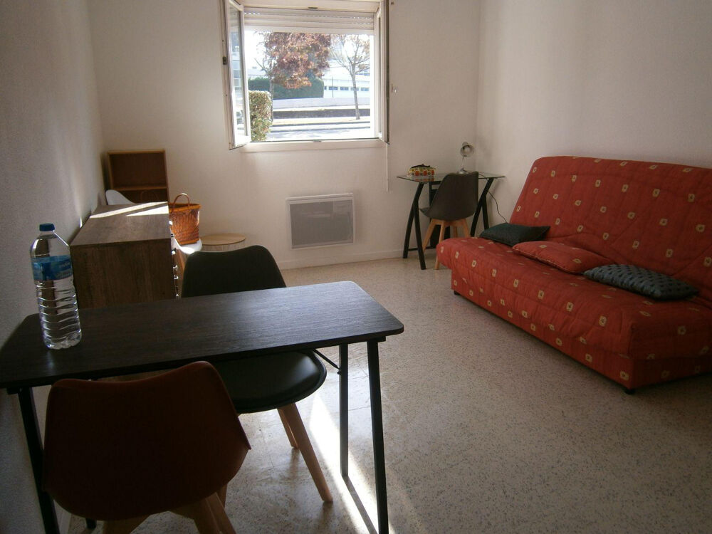 Location Appartement Studio meublé en rez de jardin a qq pas des facs Pessac
