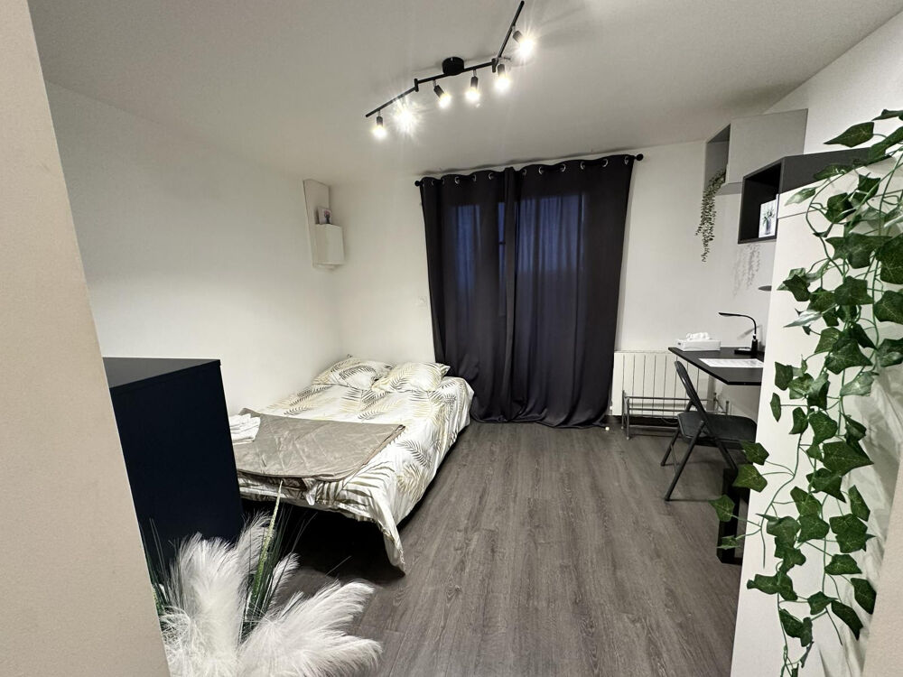 Location Appartement Studio  meublé clé en main- Bron Parilly Bron