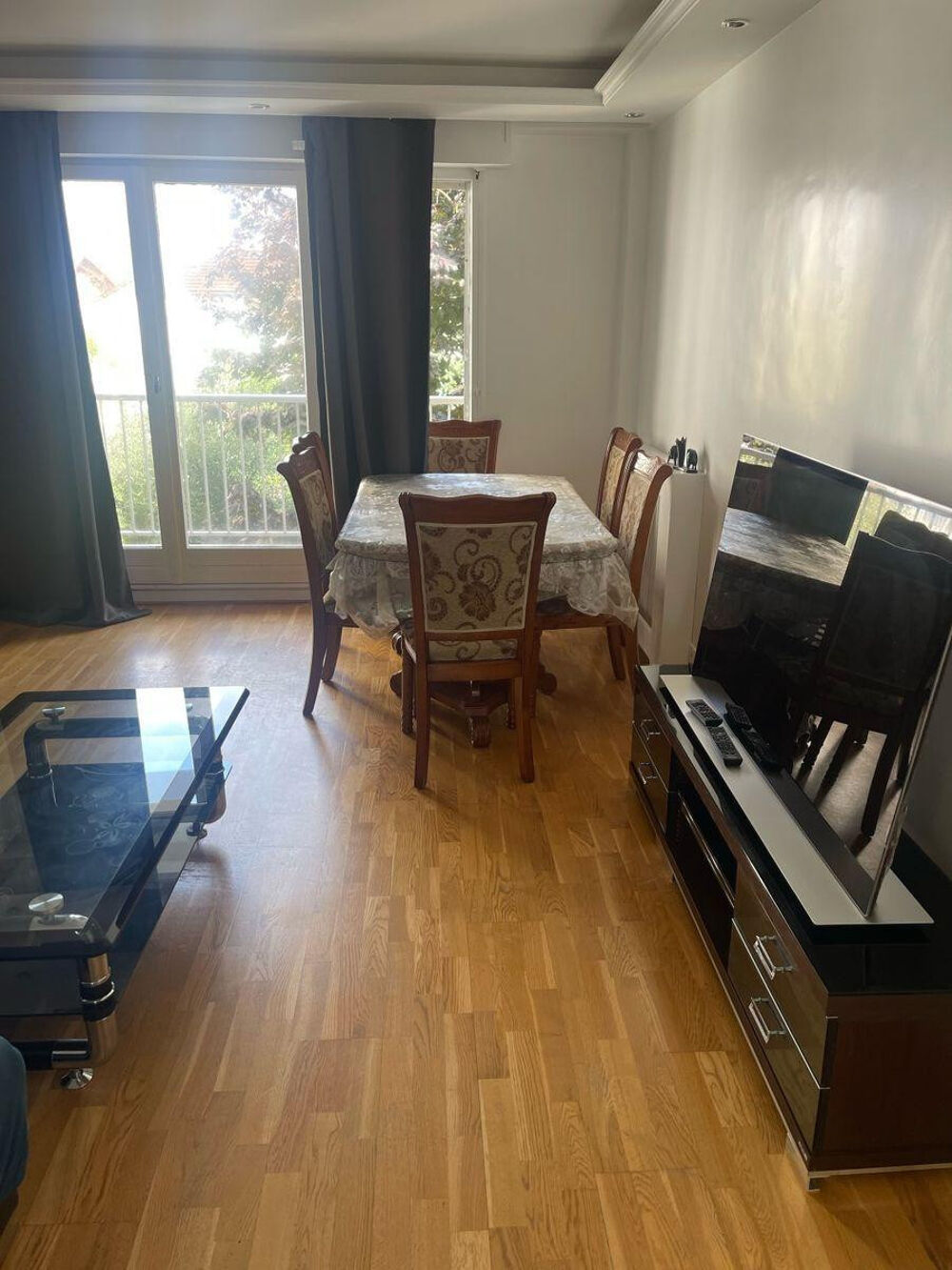 Location Appartement Chambre dans coloc 4P meublée 75m² Bondy