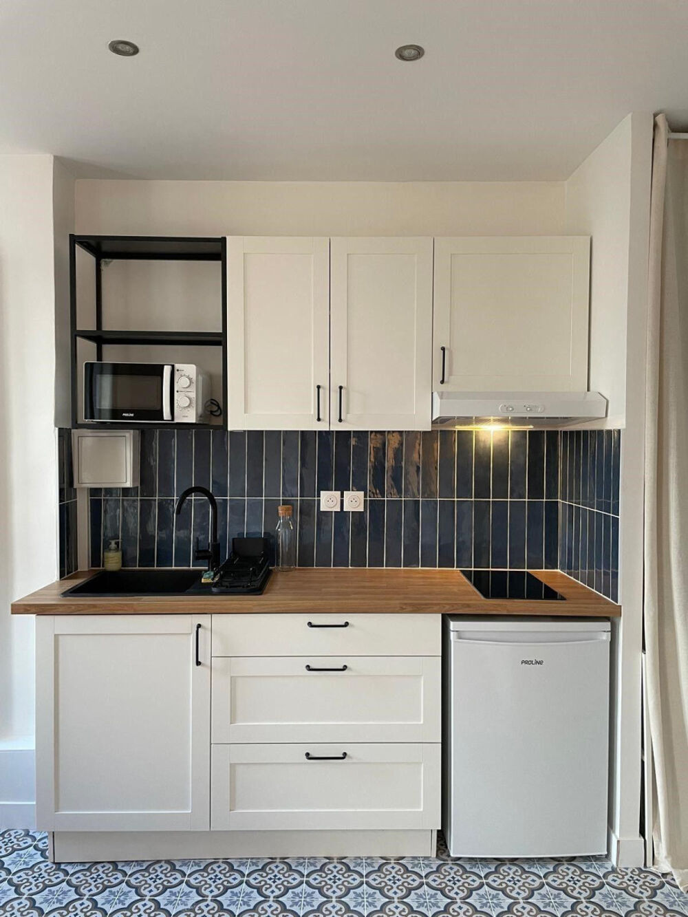 Location Appartement Beau studio meublé de 19,5m² calme sans vis à vis Asnières-sur-seine