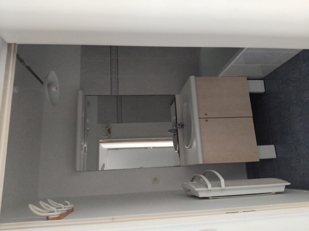 Location Appartement Appartement 50m2, 2 pièces, quartier résidentiel. Montigny-le-bretonneux