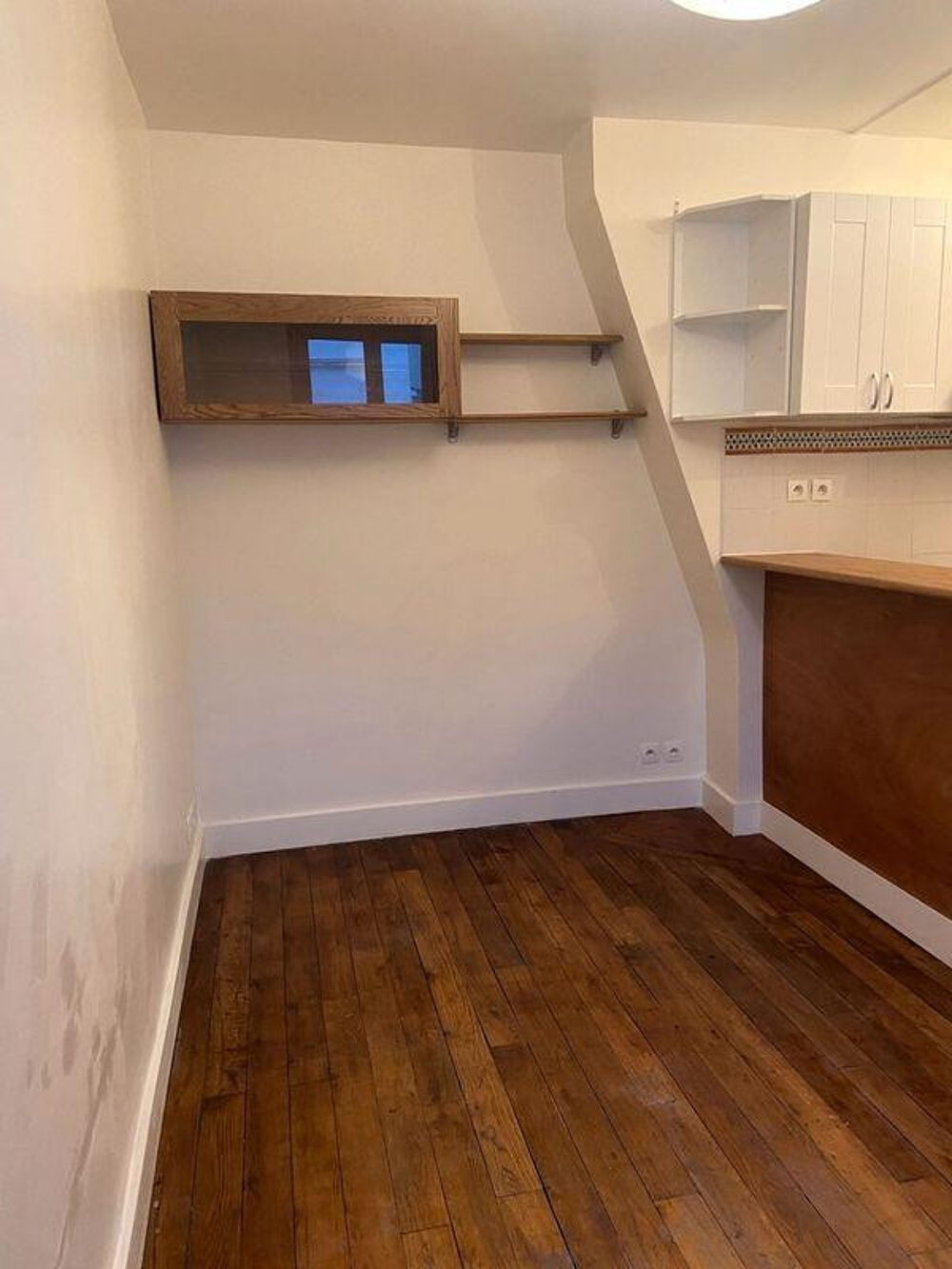 Location Appartement Appartement 2P lumineux métro Max Dormoy Paris 18