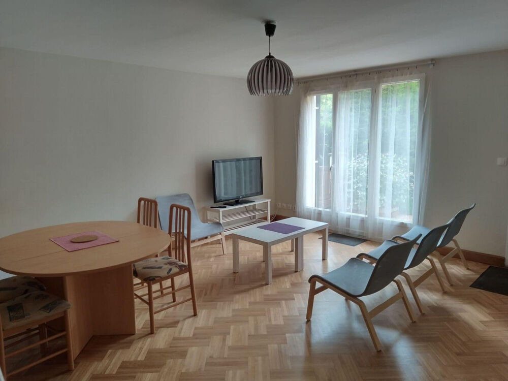 Location Appartement Chambre meublée maison rue de l'abbaye Cergy préf Cergy