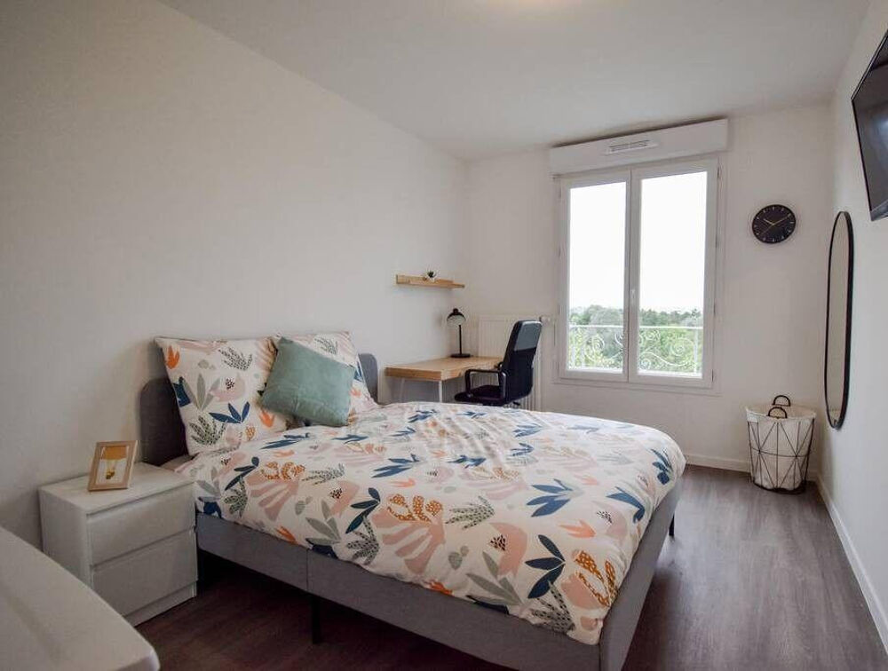 Location Appartement Chambre dans une colocation 105 m² Le Blanc-Mesnil Le blanc-mesnil