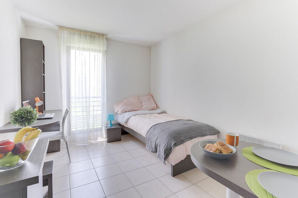 Location Appartement Studio 20m²  - Part Dieu Manufacture Lyon 3