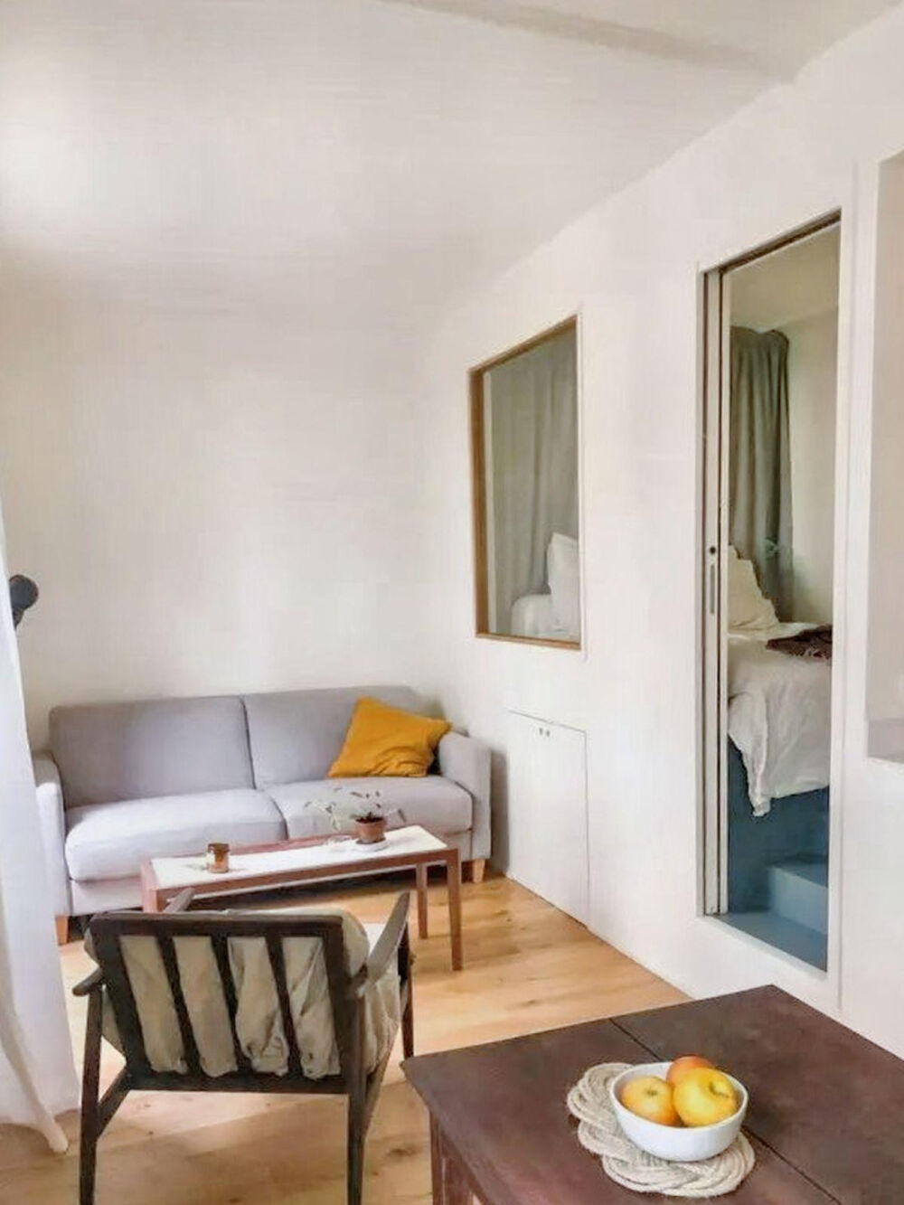 Location Appartement Grand studio de 30m² avec chambre en alcôve Paris 20