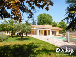  Maison � vendre 9 pi�ces 220 m�