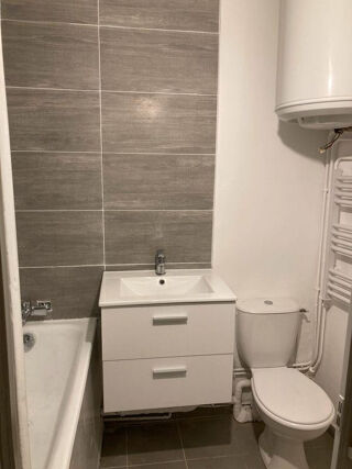  Appartement à louer 1 pièce 16 m²
