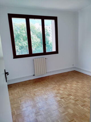  Appartement � louer 3 pi�ces 70 m�