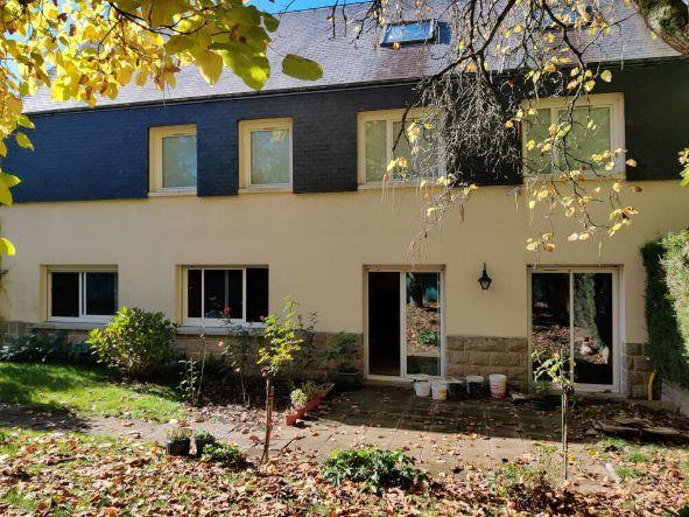 Location Appartement Chambre à l'étage d'une maison jouxtant le parc Rennes