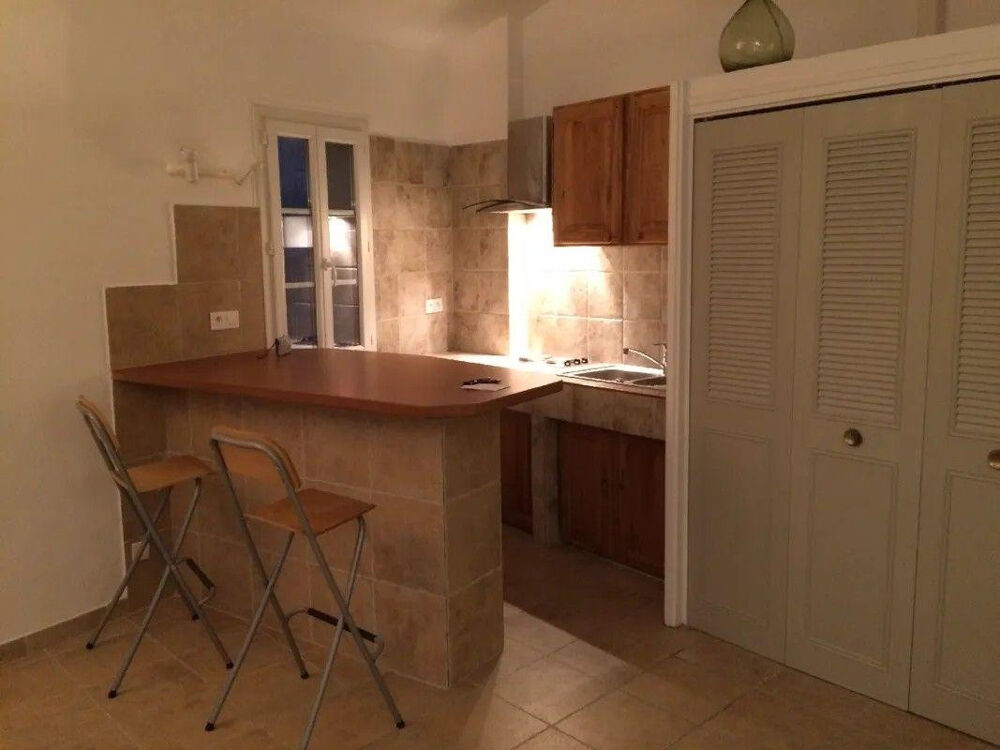 Location Appartement Beau T2 meublé 31m² sans vis-à-vis Aix-en-provence