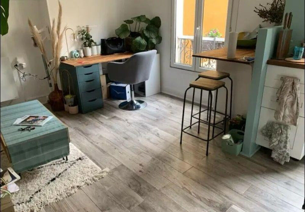 Location Appartement Beau T2 meublé 31m² Clichy proche métro Clichy