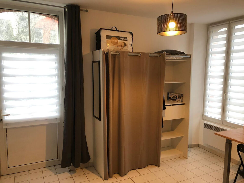 Studio meublé tout équipé