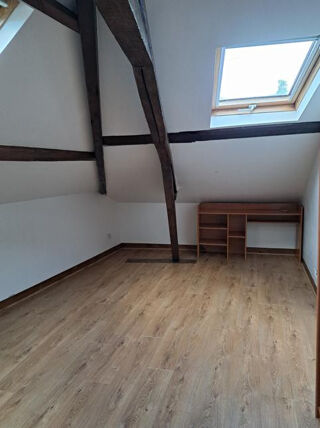  Maison à louer 5 pièces 108 m²