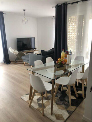  Appartement à louer 2 pièces 53 m²