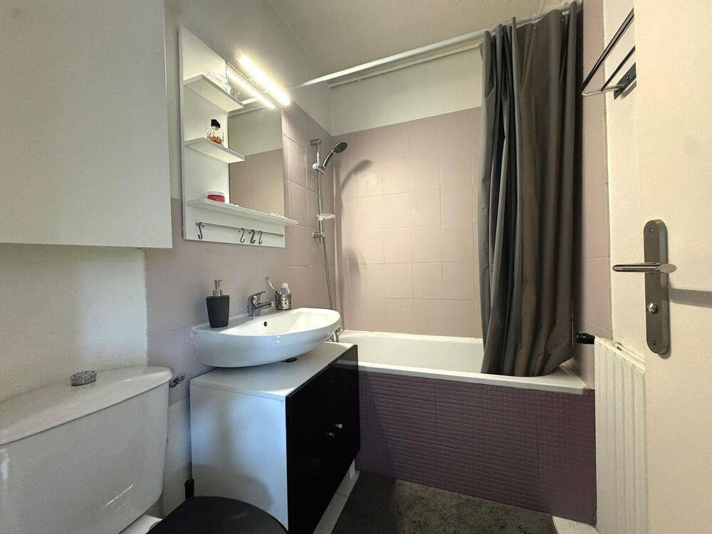 Location Appartement Beau studio meublé  28m² 10 min du RER E Champigny-sur-marne