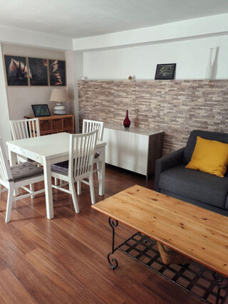  Appartement à louer 2 pièces 45 m²