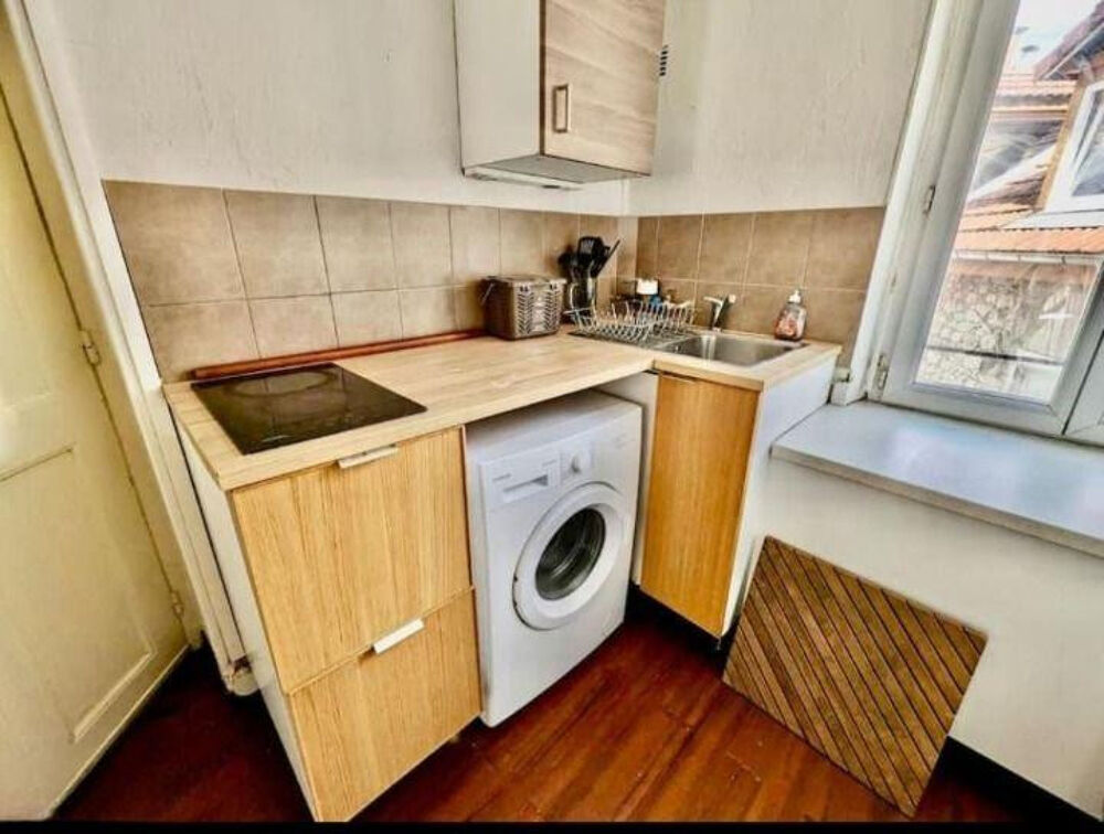 Location Appartement Studio meublé traversant Grenoble