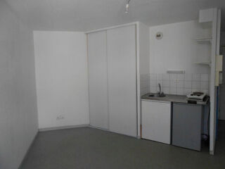  Appartement à louer 1 pièce 17 m²
