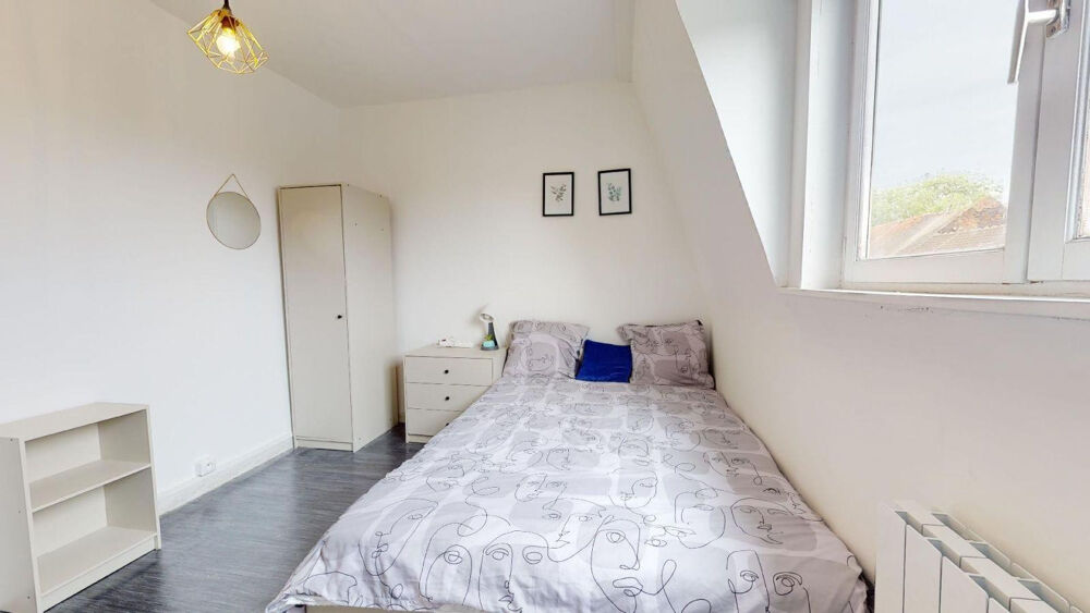 Location Appartement Chambre dans maison meublée 85m² à Roubaix Roubaix