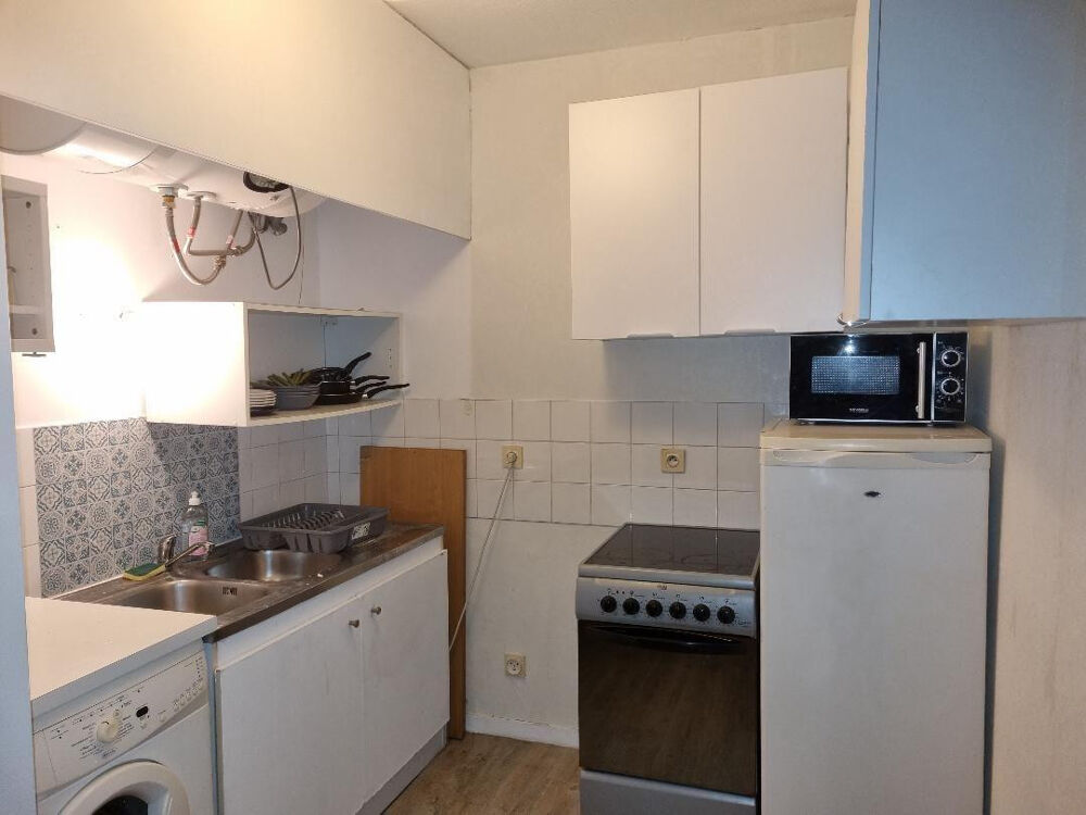Location Appartement T2 meuble secteur Pellgrin proche  commodites Bordeaux